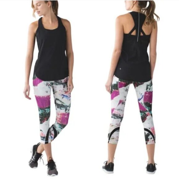 Lululemon Run: Inspire Crop II All Full-On Luxtreme Pigment Wave Multi / Black 8 - Picture 1 of 7